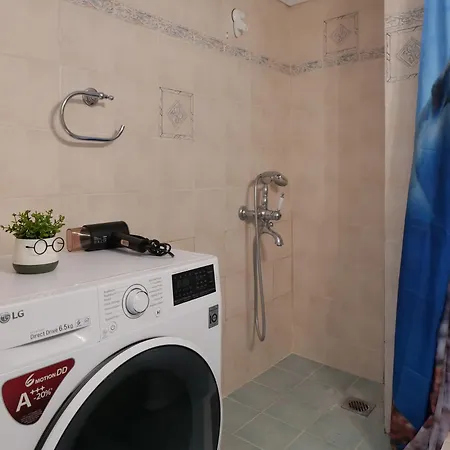 Apartment Alluring 2br In Thiseio Athens